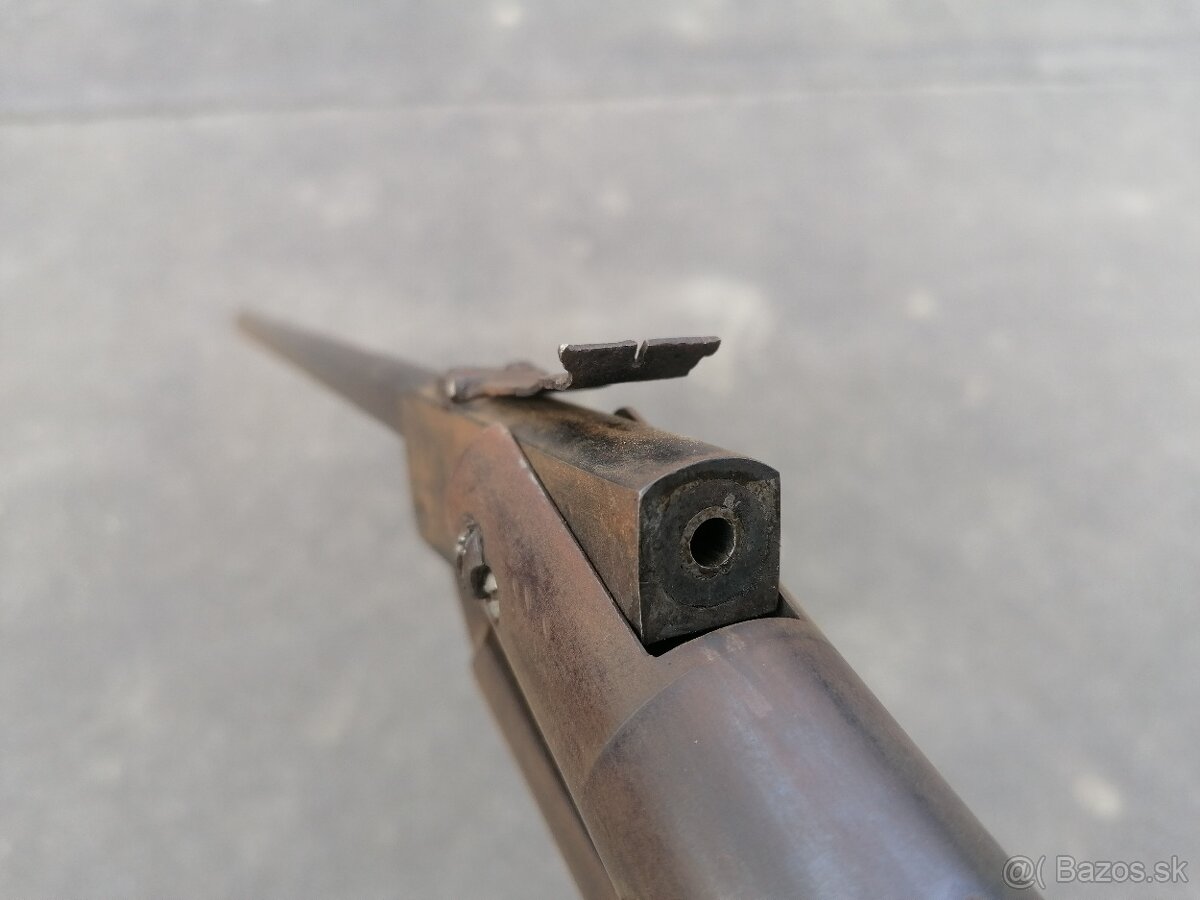 Predám vzduchovka ZV 4 - 10