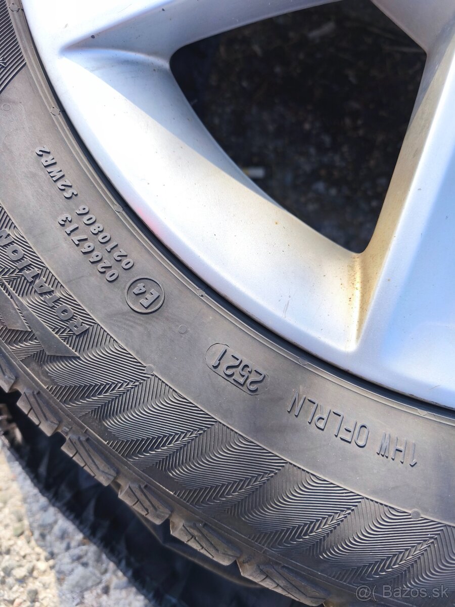 Zimne komplety Audi - 10