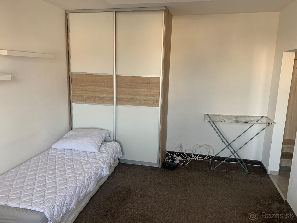 1izb byt v centre mesta na prenájom - 10