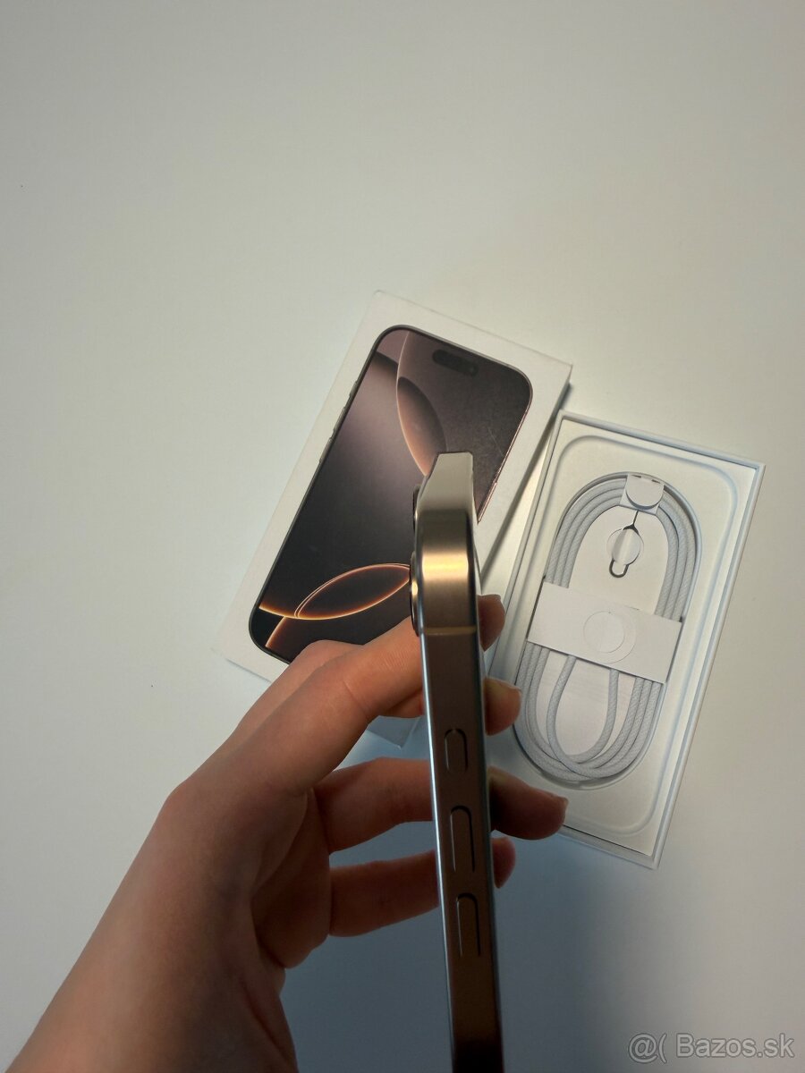 iPhone 16 Pro – Desert Titanium, 256 GB - 10