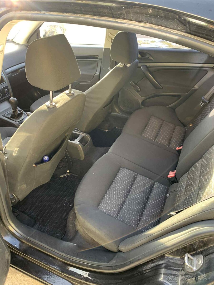 Octavia 2 1.6mpi 59kw 2010 LPG - 10