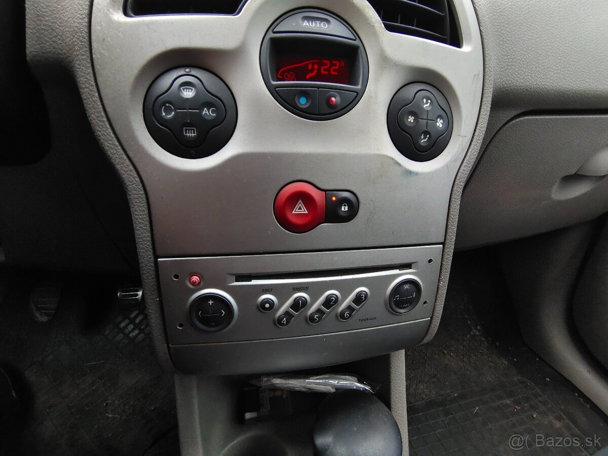 Renault Modus 1.5 dCi • 2004 • 60 kW • 140tis KM • - 10