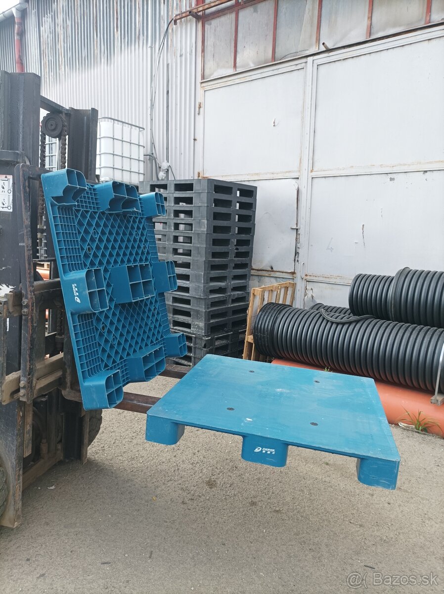 Predám IBC nádoby Rôzne Možnosti ,Stojan pod IBC - 10