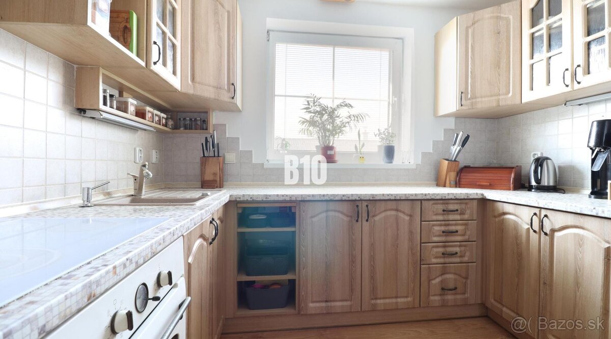 Komfort ako v dome, 3 izbový byt LIPOVEC - 10