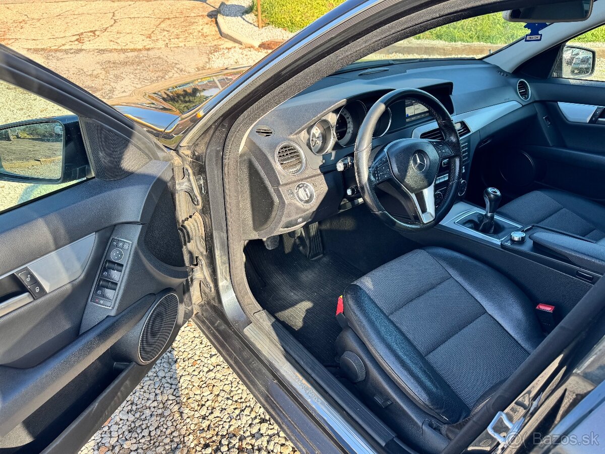 Mercedes-Benz C trieda Kombi C200 cd BlueEFFICIENCY Avantgar - 10