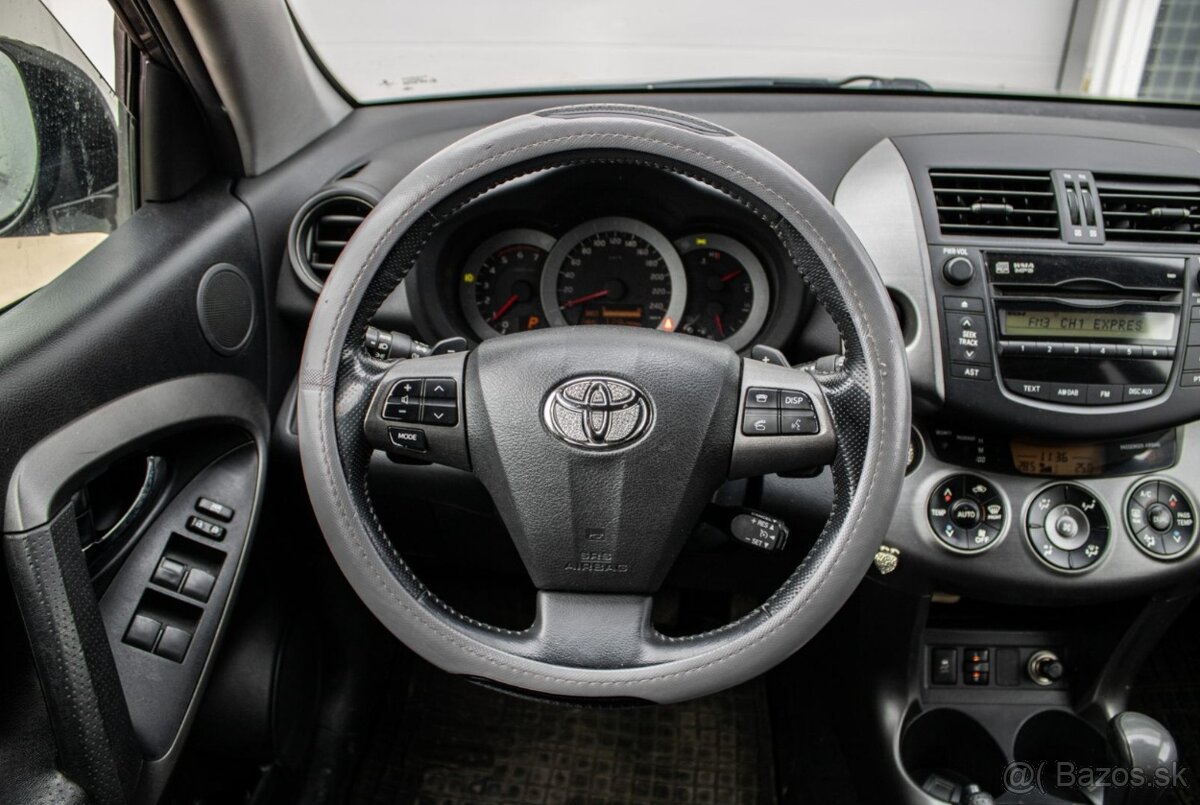 Toyota RAV4 2.2l D-CAT 110kW, A/T - 10