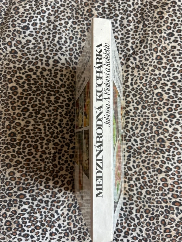 Medzinárodná kuchárka - Juliana A. Fialová - 10