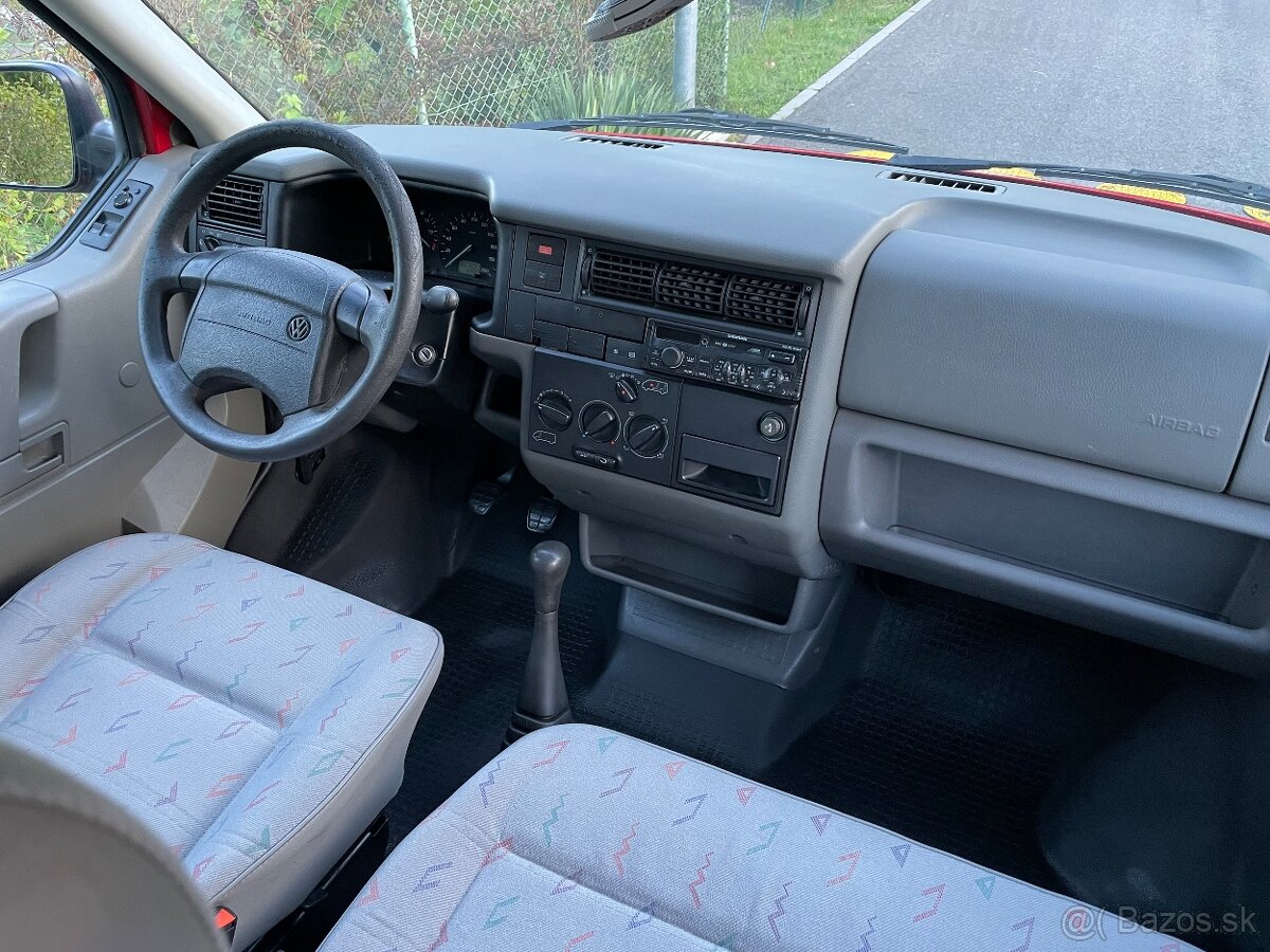 VW Transporter T4 2.5 TDI KLIMA - 10