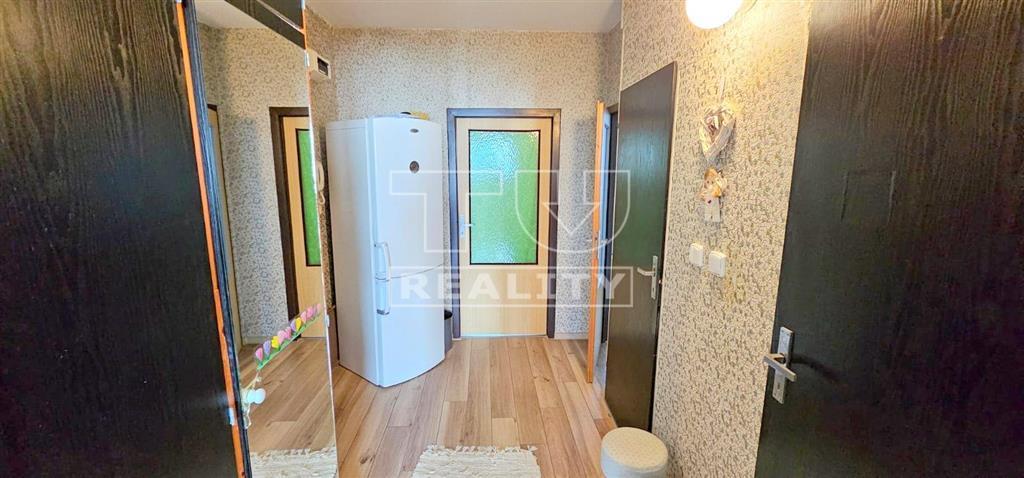 Prijemný 3-izbový byt s loggiou v Nitre, ul. Viničky - 10