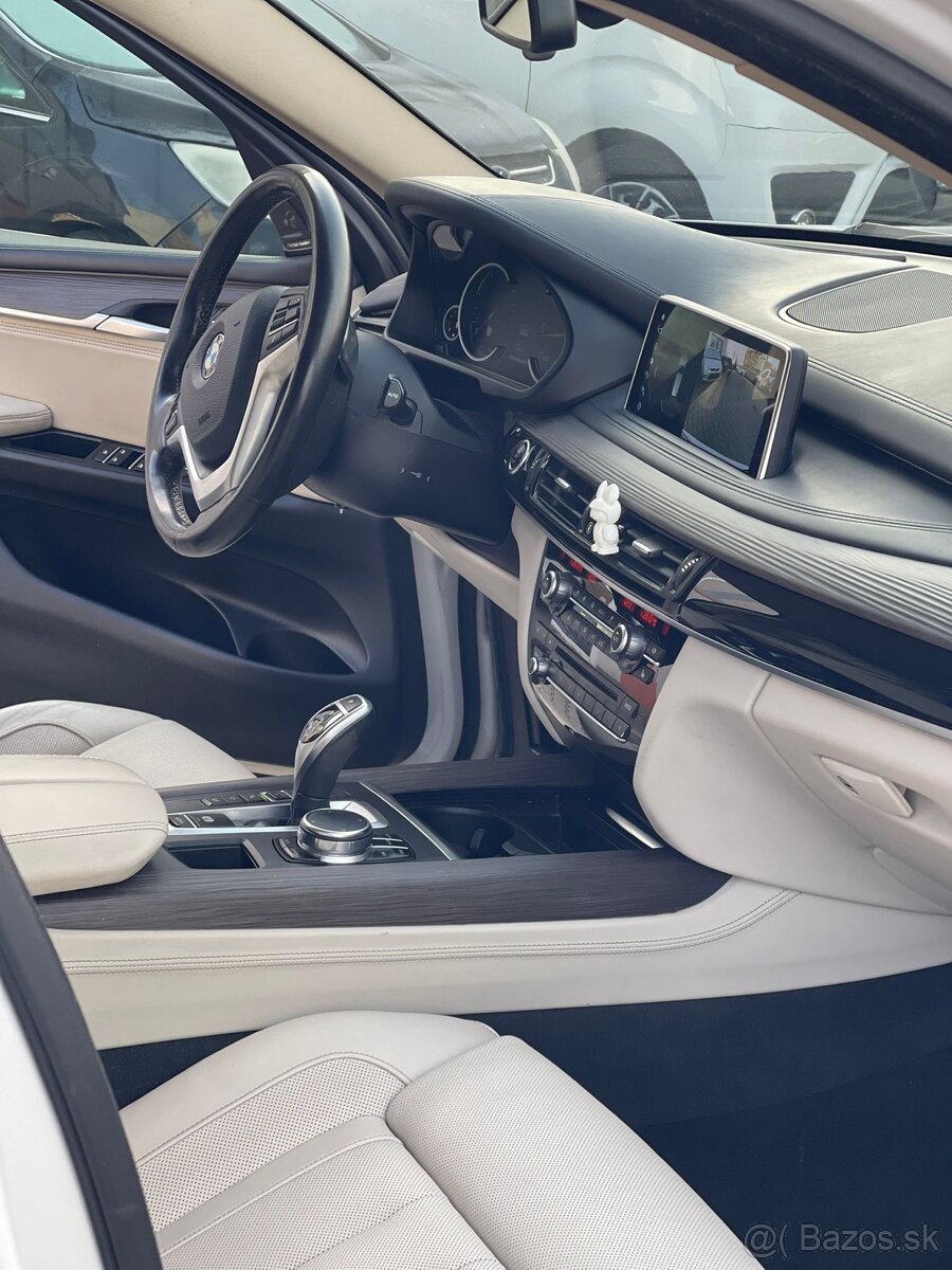 BMW X5 30d 190kW - 10