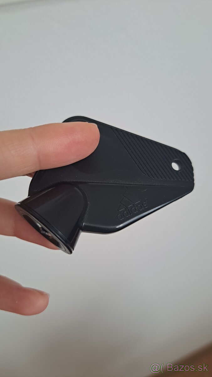 Kopačky s kolíkmi - 10