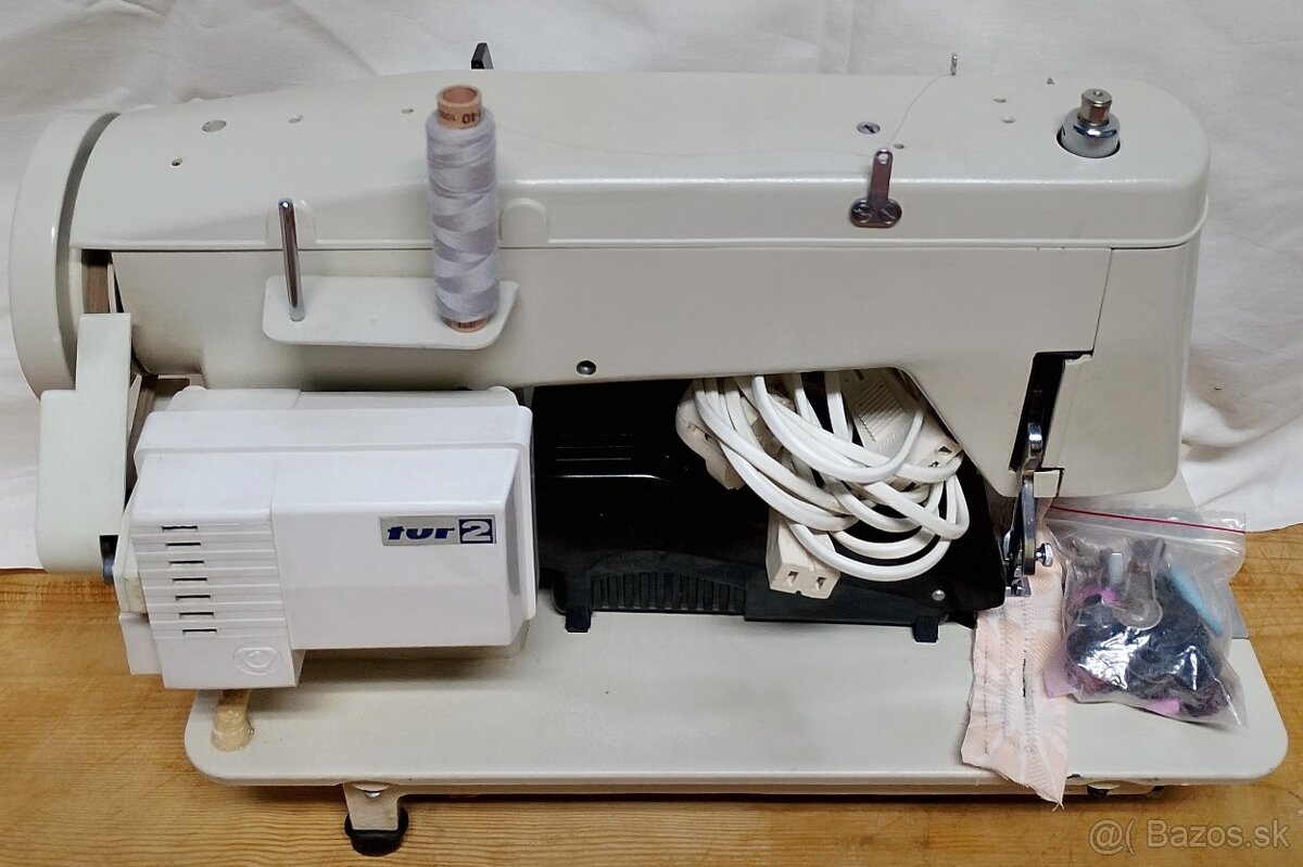Šijací stroj LADA a VICTORIA. - 10