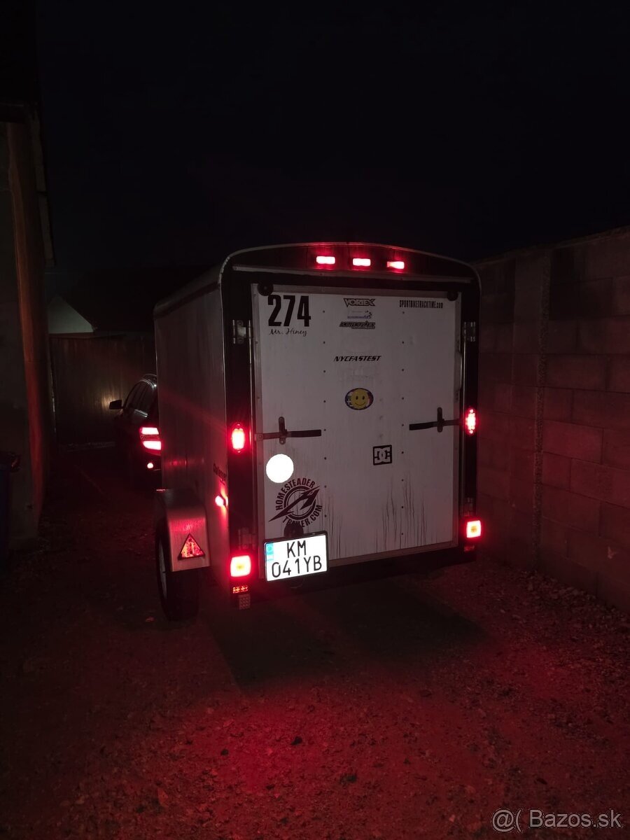 Americký prívesný vozík do 750kg - 10