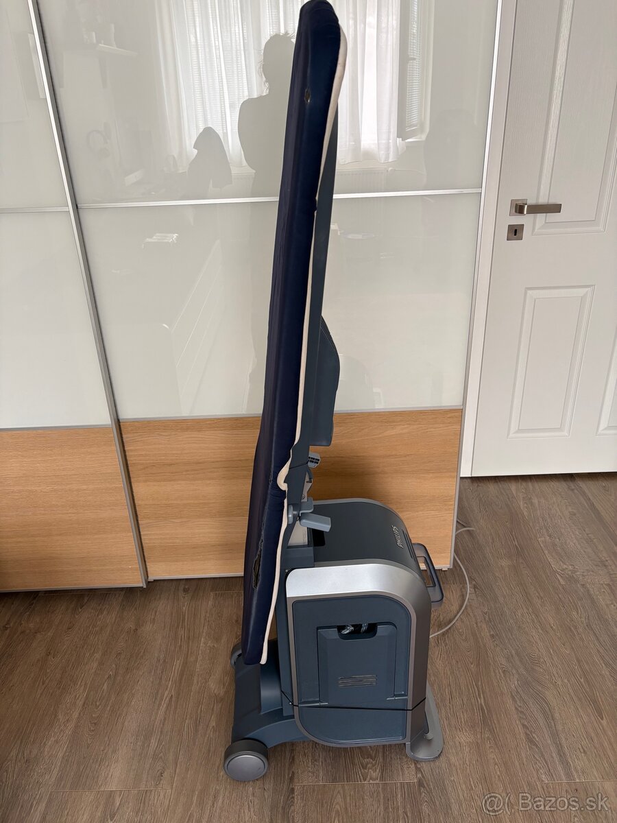 Philips žehliaci systém GC9940 - 10