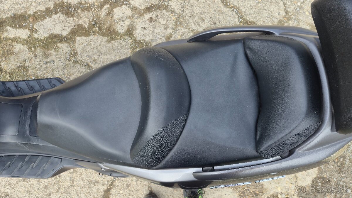 Honda Silver Wing FJS400 - 10