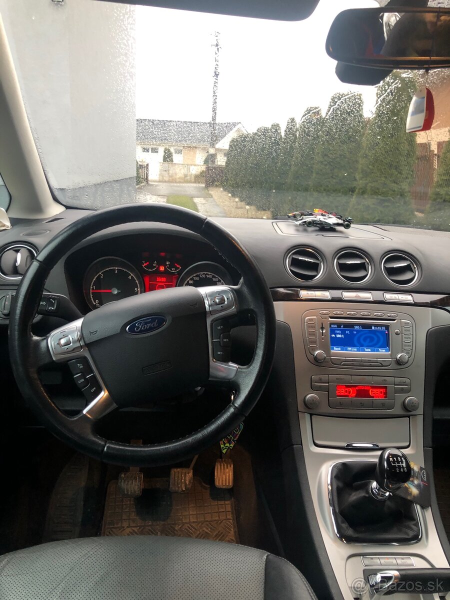 Ford Galaxy 2.0 2008 Ghia (Čitať popis) - 10