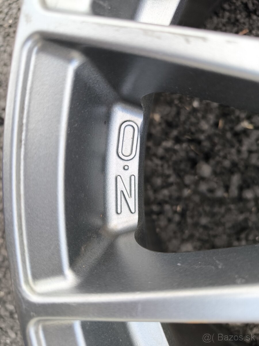 OZ Racing SuperTurismo LM R18 - 10