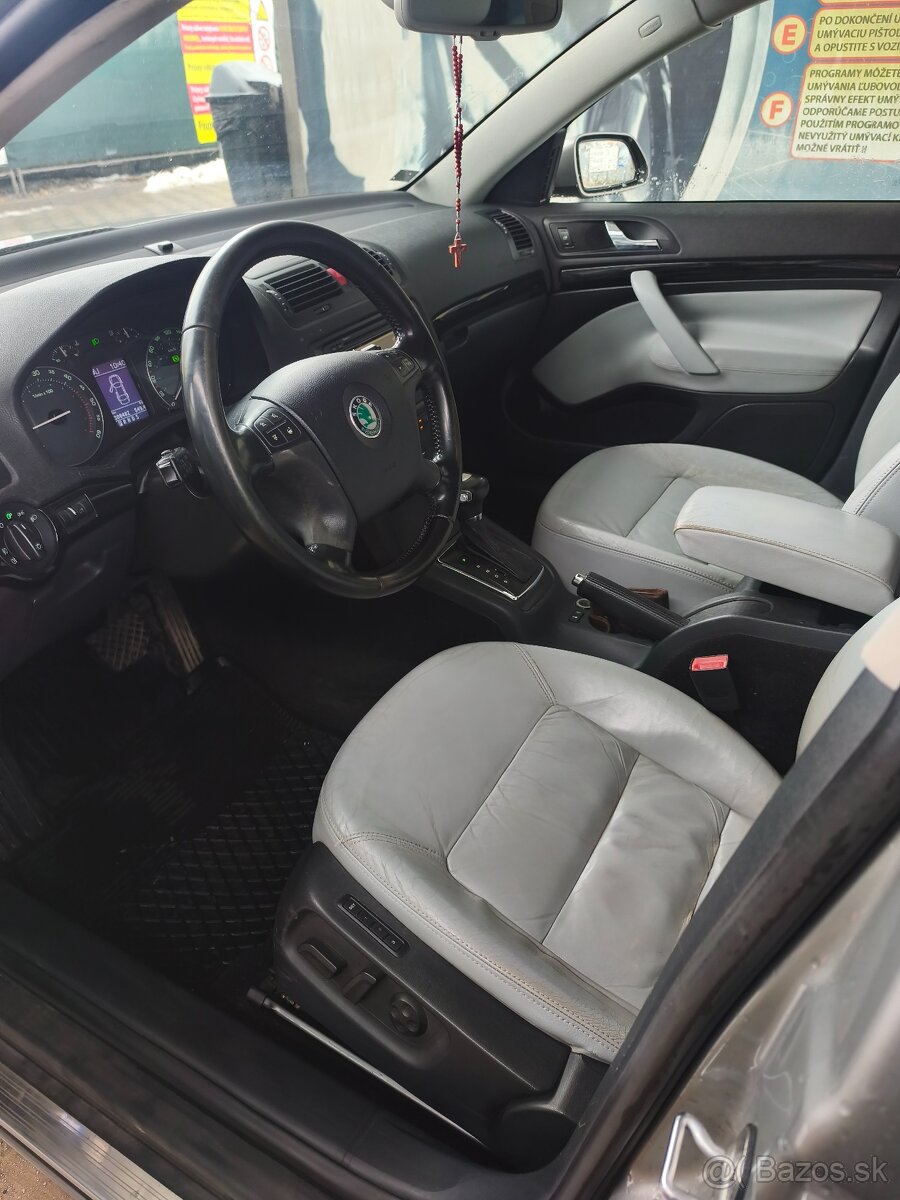 Škoda Octavia 2 2.0 TDI L&K - 10