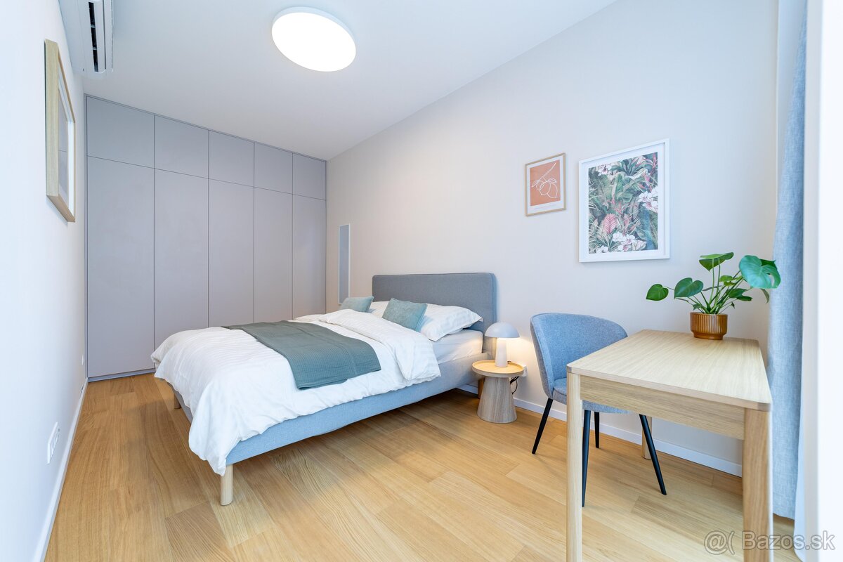 Luxusný úplne nový 2-izbový byt s veľkou terasou a garážovým - 10