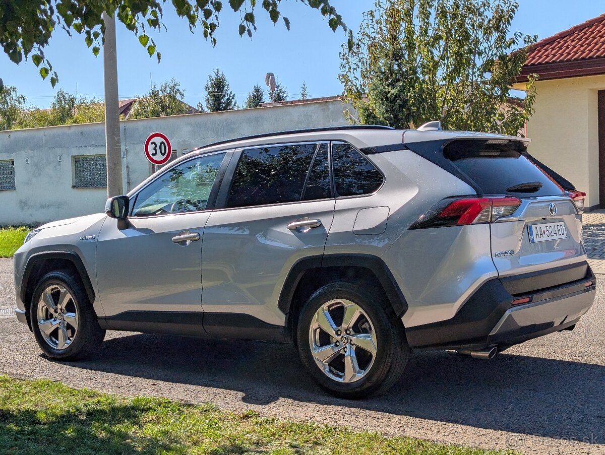 Toyota RAV4 2.5 hybrid 2021, 67 tkm - 10