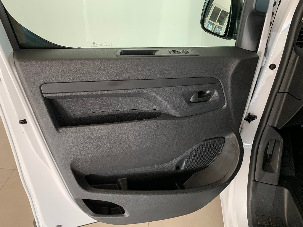 Opel Vivaro Van Enjoy L2 2.0 CDTi 145k MT6 - 10