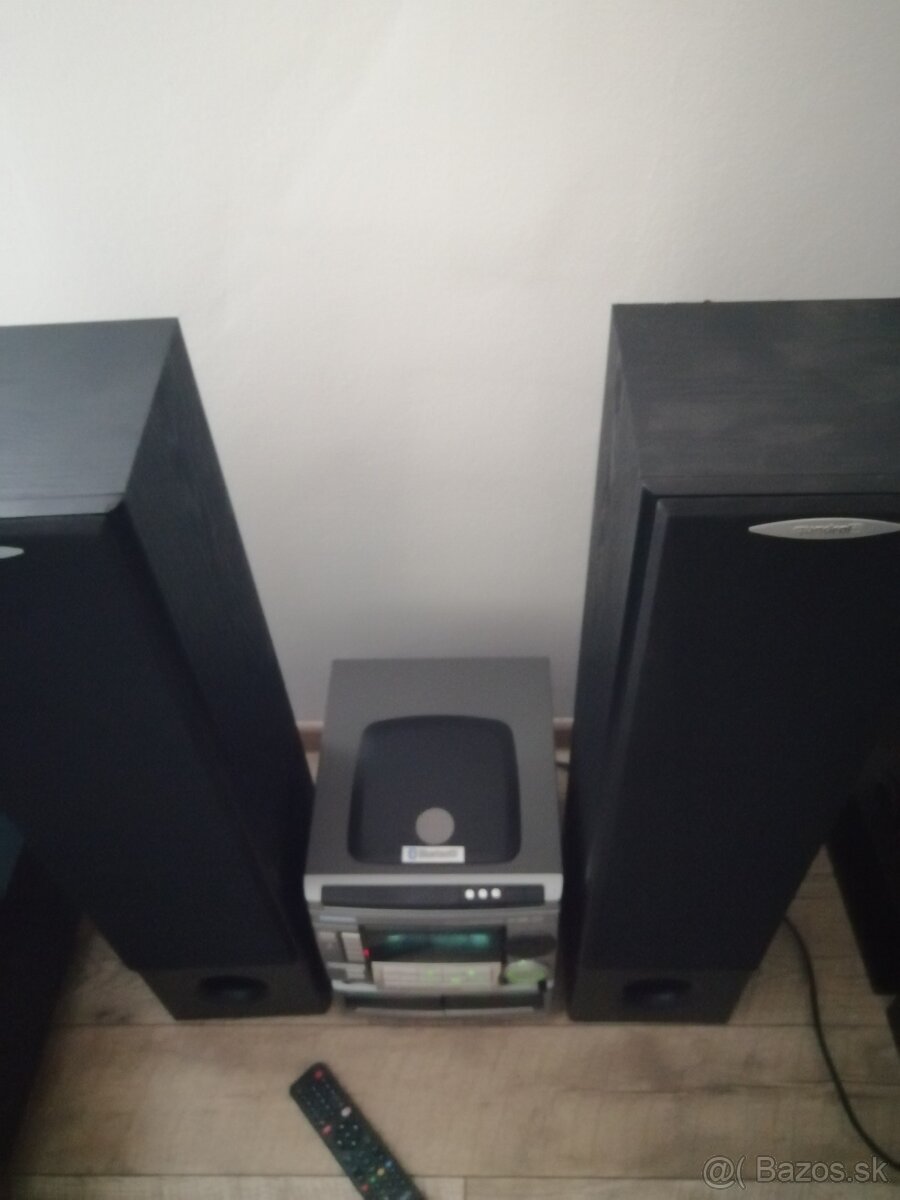 Bluetooth GRUNDIG Hifi systém - 10