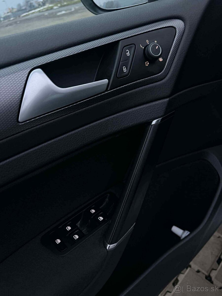 Volkswagen Golf 7 2.0TDI Lounge - 10