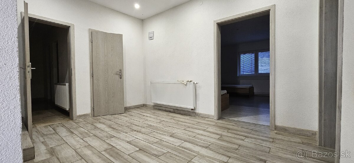 Dom s veľkým pozemkom Podkriváň - 10