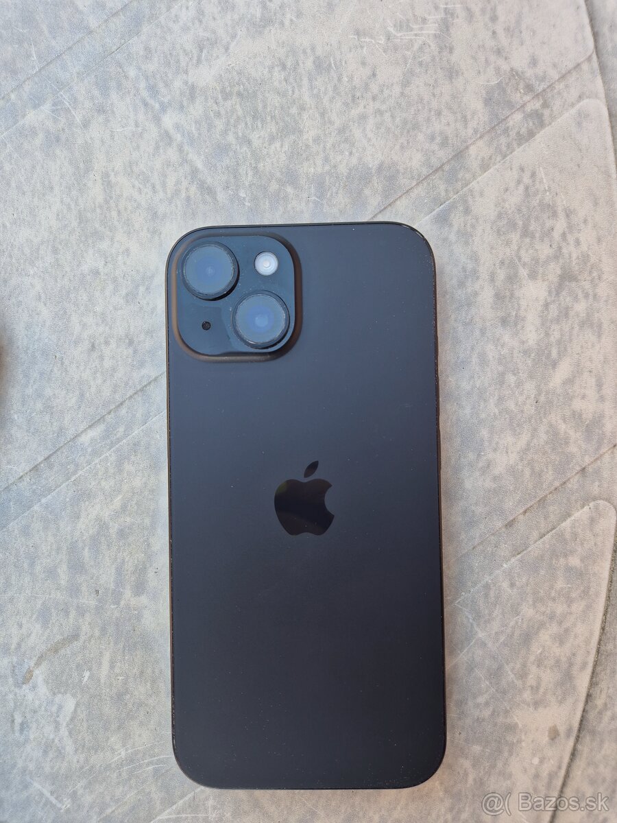 iPhone 15 - 10