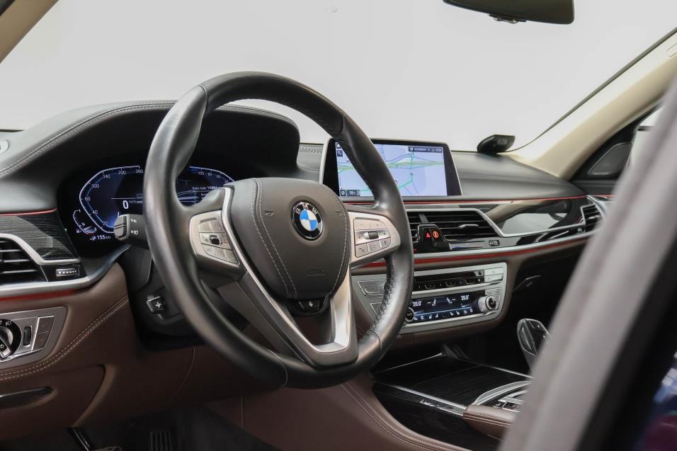 BMW 745Le xDrive - Head-Up, Laser, Masáž - 10