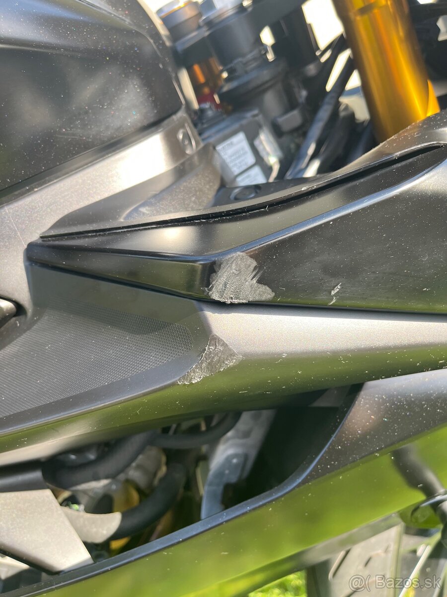 Yamaha YZF-R125 - 10