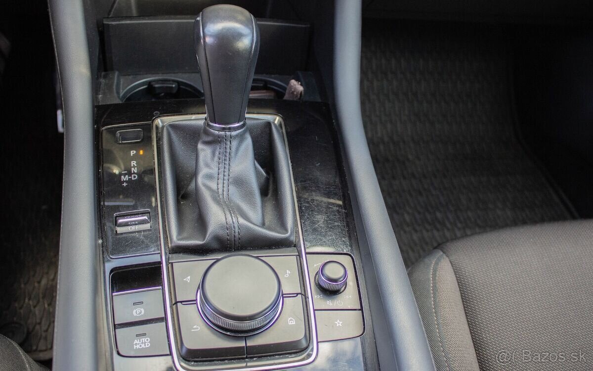 Mazda 3 2.0 Skyactiv X180 GT A/T - 10