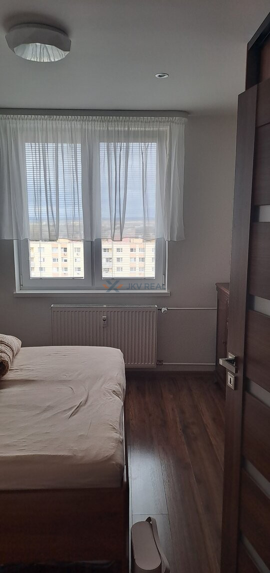 Prenájom zariadeného 3-izbového bytu - TRNAVA - 10