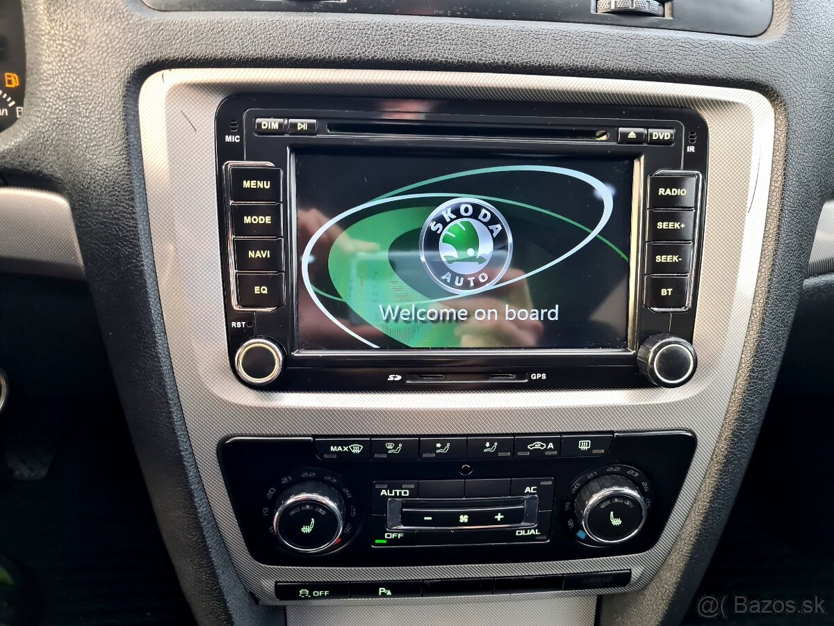 Škoda Octavia II COMBI FACELIFT 2,0 TDI 103KW 105"PS - 10