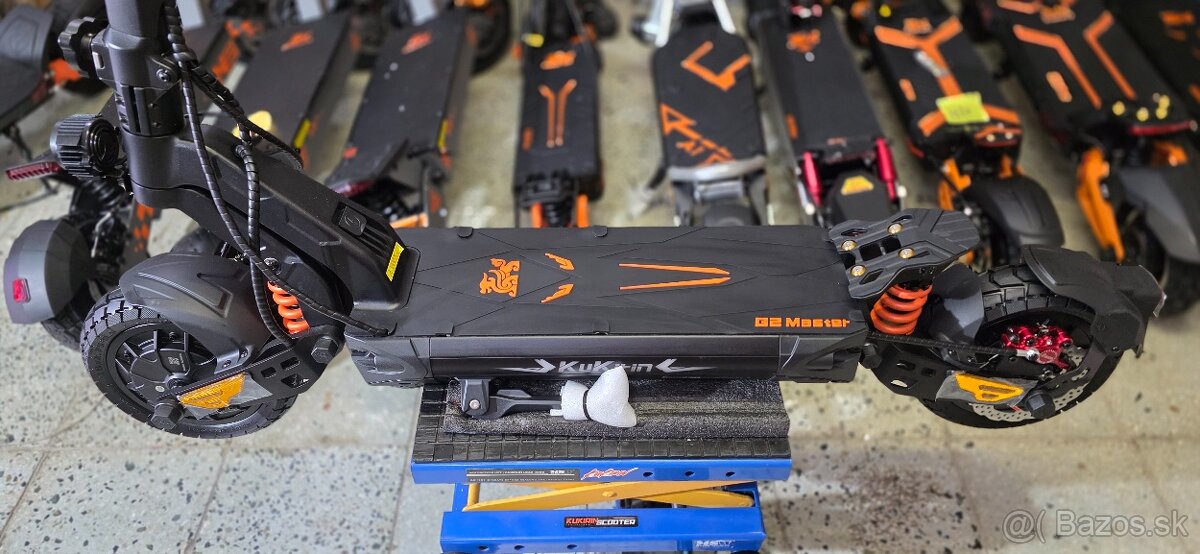 Kukirin G2 Master 6. 2025 s hydraulickými brzdami. - 10