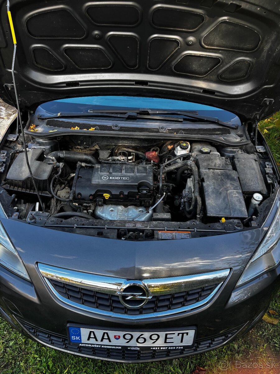 Opel Astra J | 1.4 | 74kw |2010 - 10