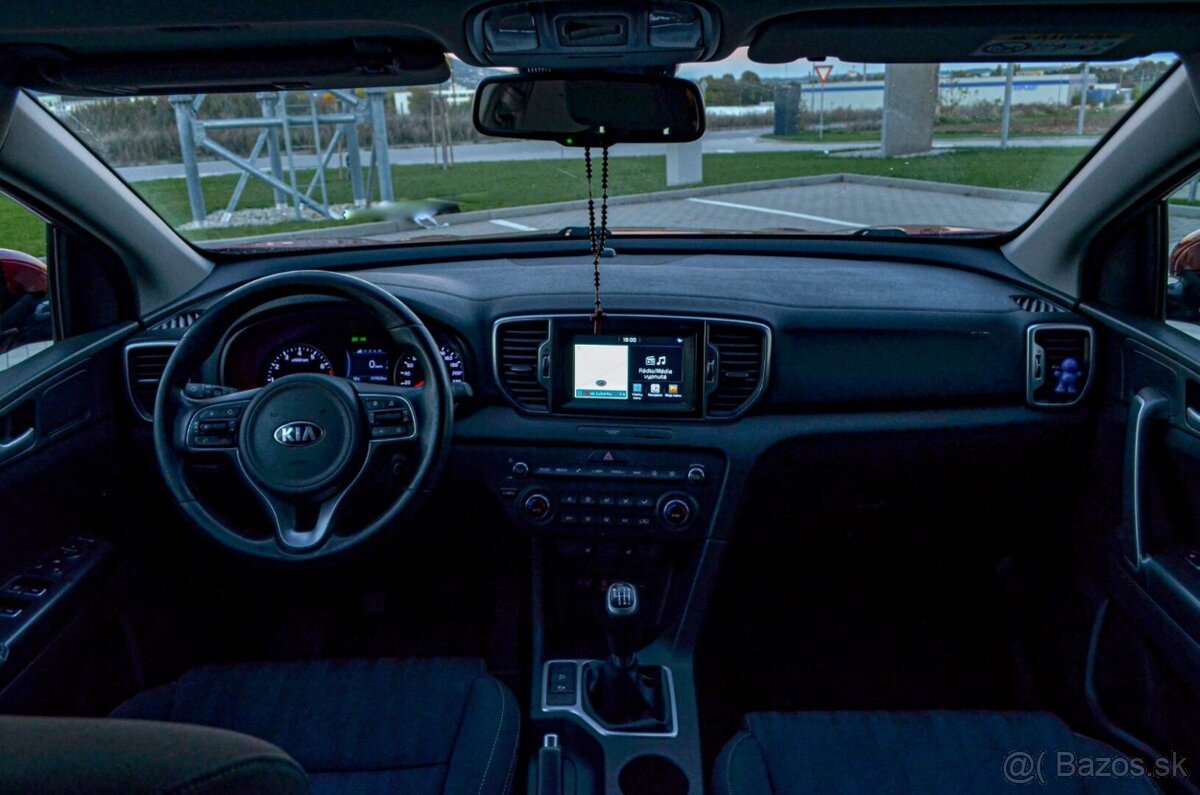 Kia Sportage 1.6 GDi Gold - 10