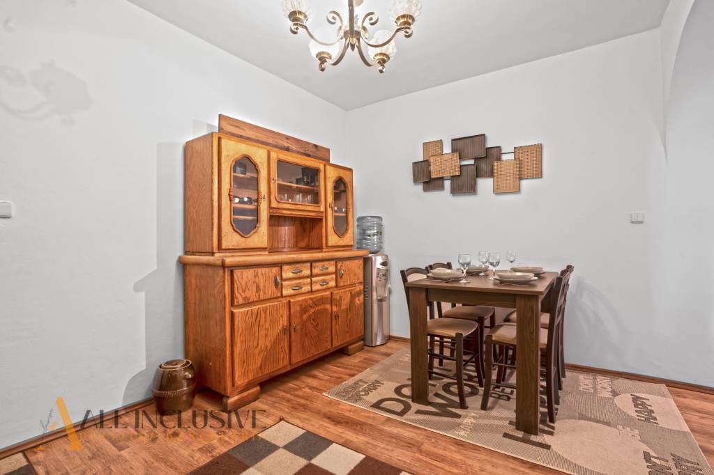 ALL INCLUSIVE | NA PREDAJ ZREKONŠTRUOVANÝ 6 IZBOVÝ RODINNÝ D - 10