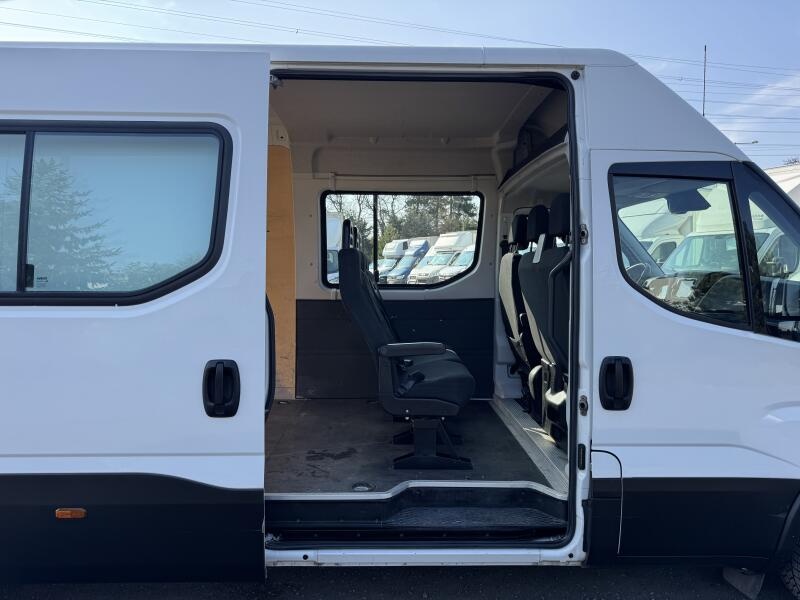 Prodám Iveco Daily 35S160,6míst,MAXI,10/2021,DPH - 10