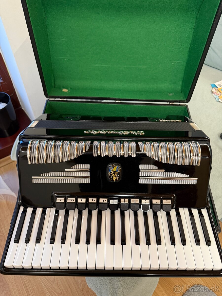Akordeon Weltmeister Elegance 120bass - 10