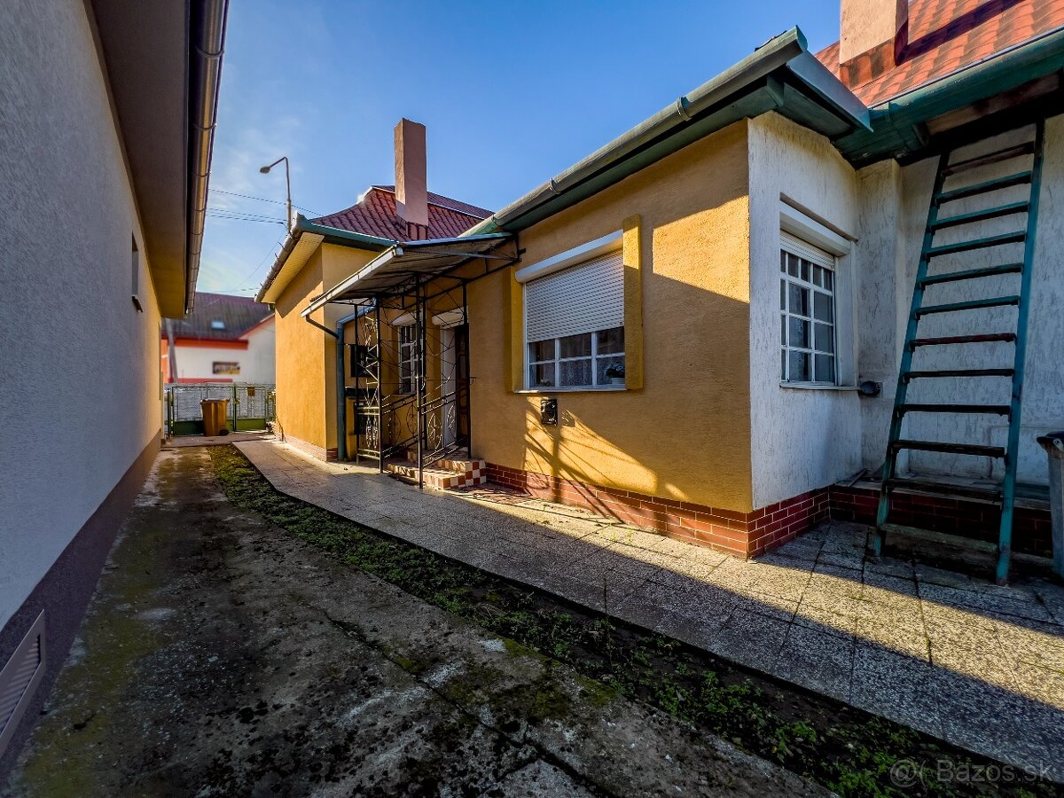 Rodinný dom na predaj - Trebišov - 10