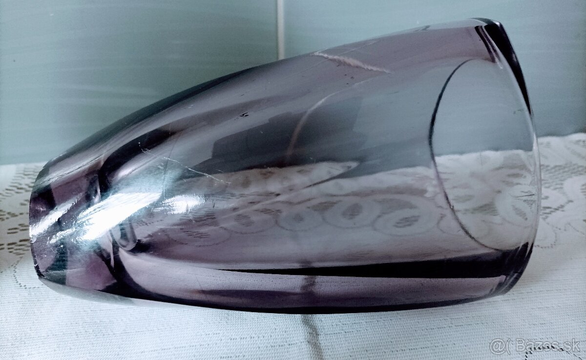 Hutné sklo - misy , váza - 10