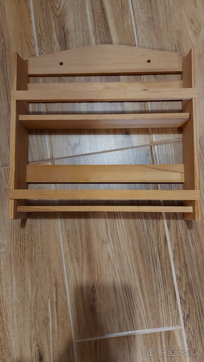 Drevená polička - 10