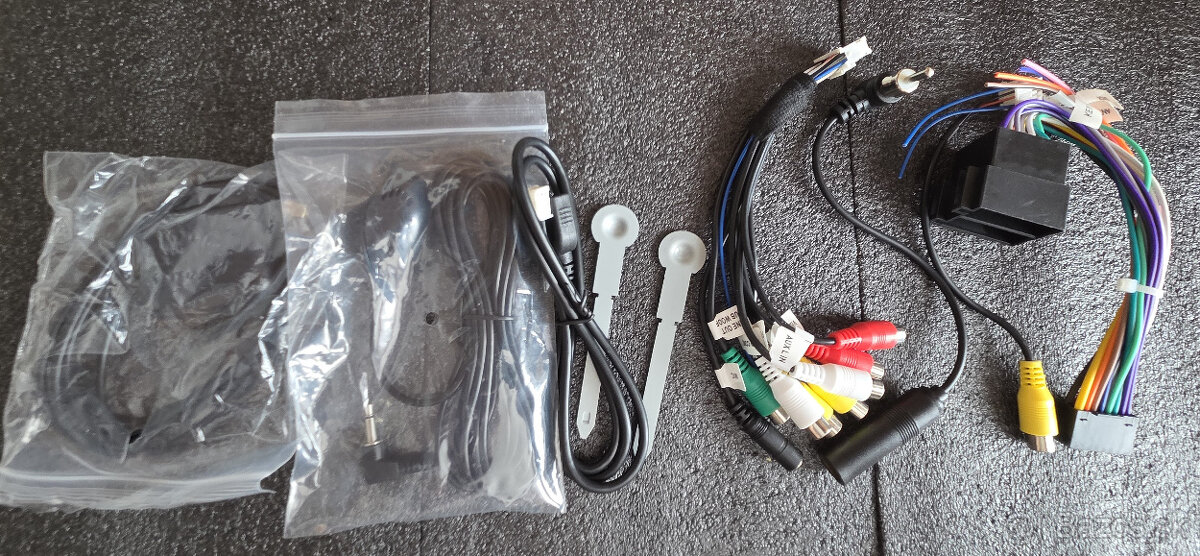 7" Autorádio 1DIN výsuvné s Androidom - 10