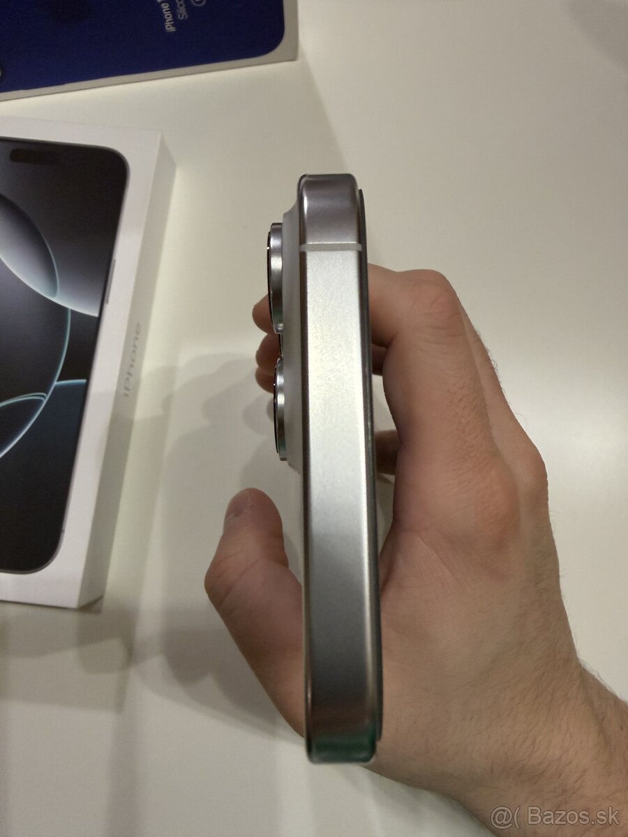 iPhone 16 Pro Max 512GB - 10