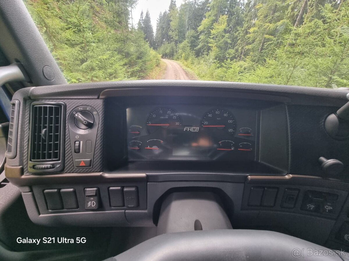 Predám Volvo 750, lesovoz - 10