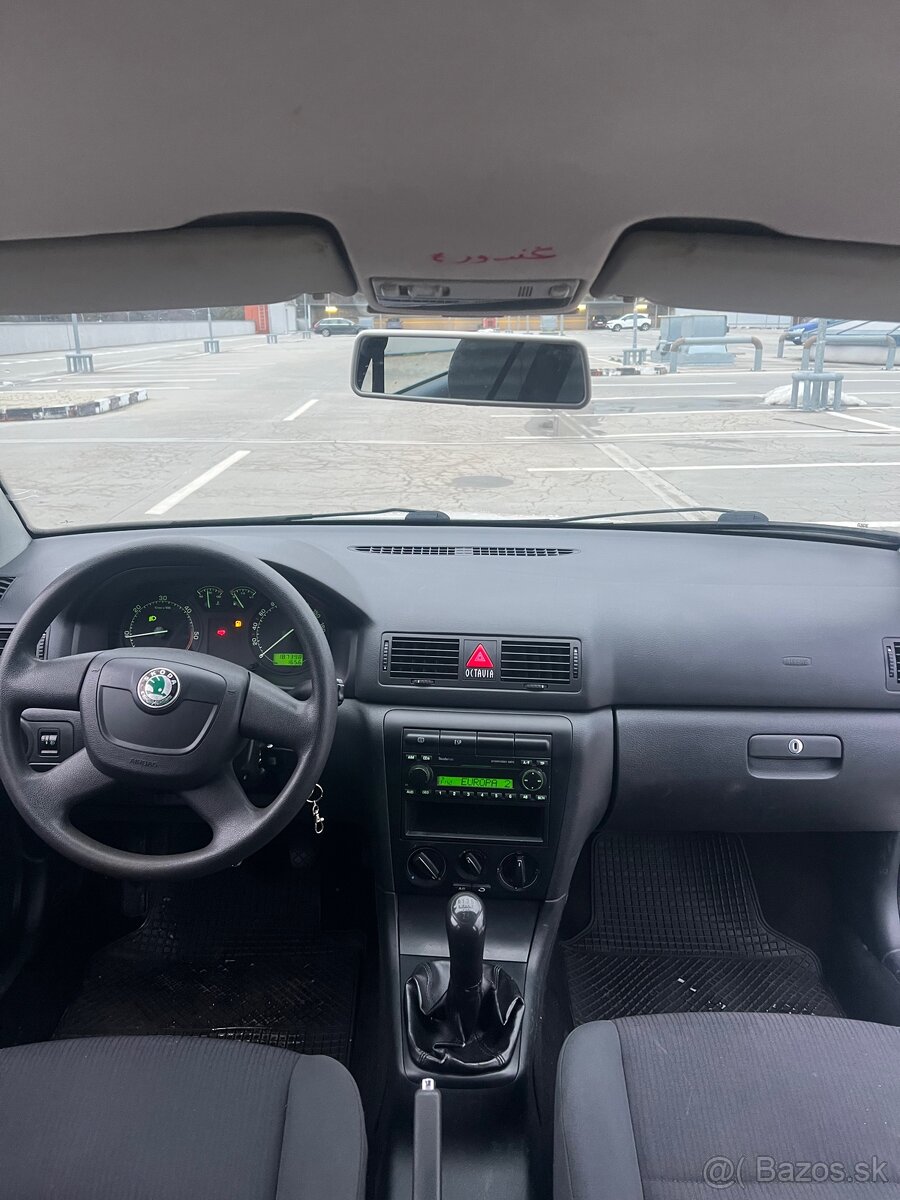 Škoda Octavia 1.9TDi 74kW r2010 - 10