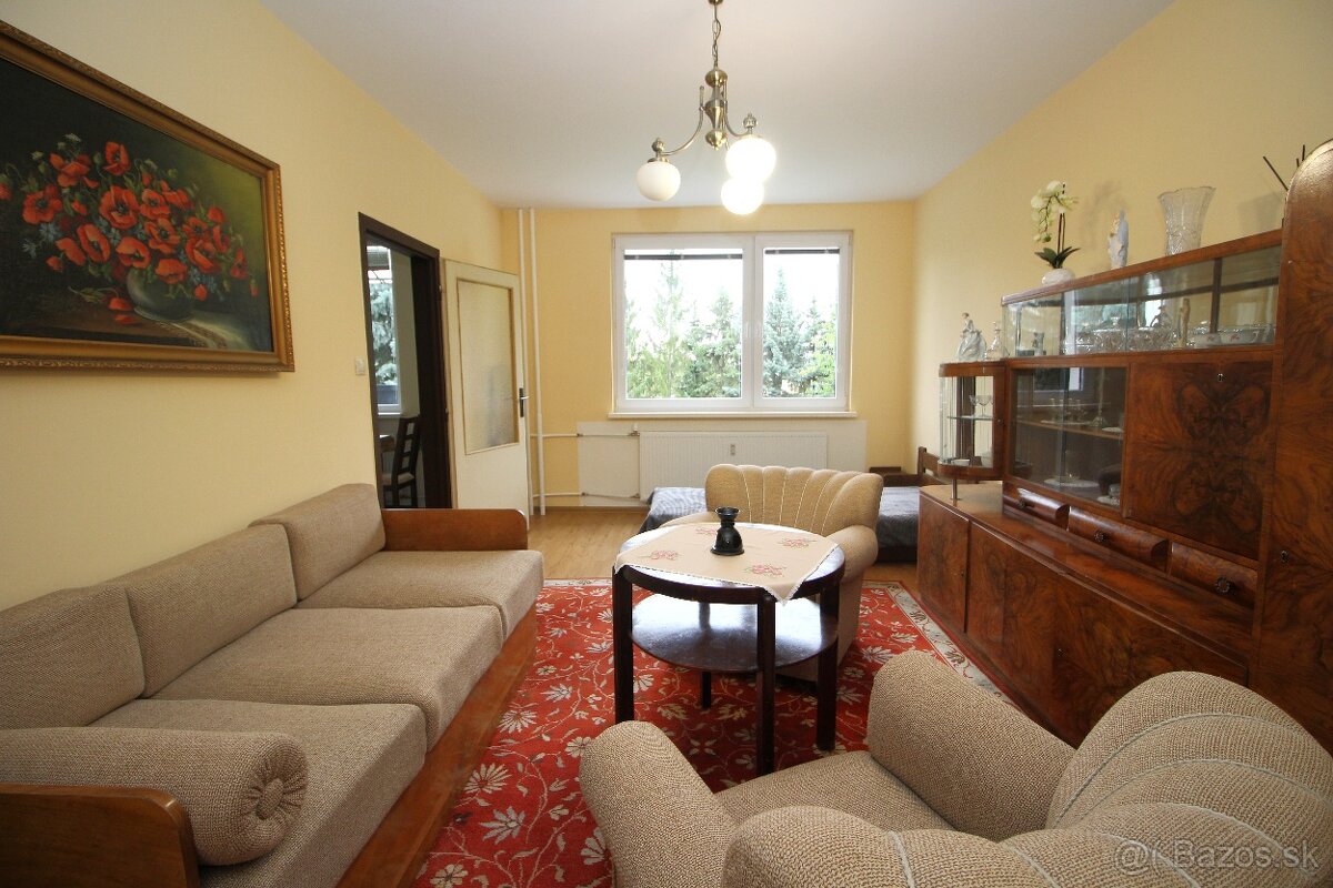 PRENÁJOM zariadený 2 IZB byt 66 m² V. Okr. Partizánske - 10