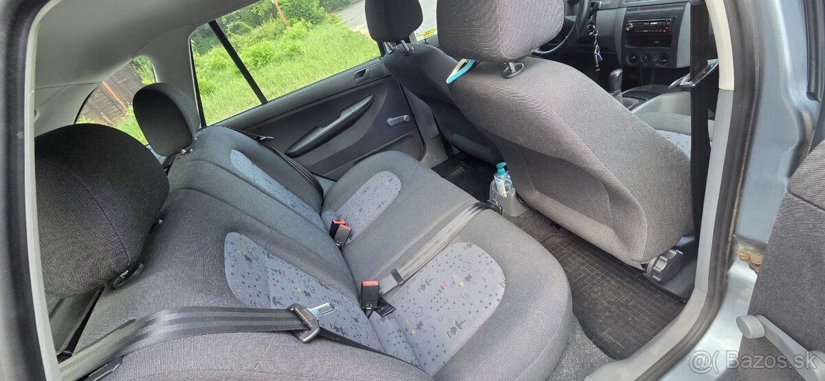 Predám Škoda fabia combi - 10