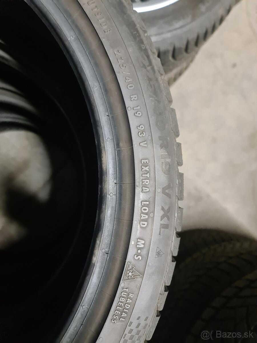 ZIMNE PNEU 225/40 R19 - 10